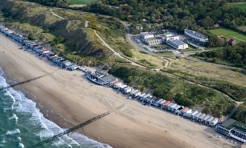 Réveillez-vous dans les dunes dans un hôtel familial confortable